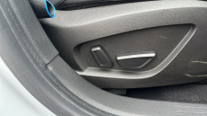 Renault Captur 1.8 E-Tech Full Hybrid 160 Esprit Alpine 5dr Auto Hybrid Hatchback